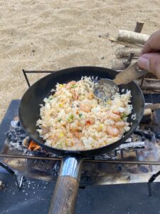 海鮮ピラフを中華鍋で作る