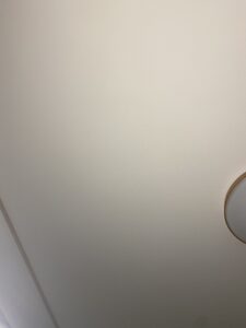 LEDランタンで部屋を照らす