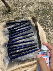 Daisoのサンドペグをとそうする