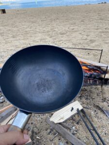 キャンプ中華鍋！