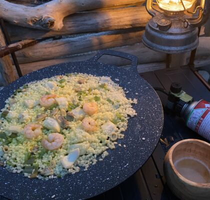 マルチグリドルでパエリア晩御飯。意外となんでもできるクッカー