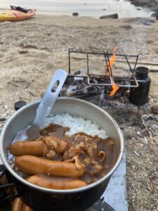 キャンプのカレー