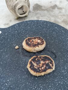 マルチグリドルで作る煮込みハンバーグ