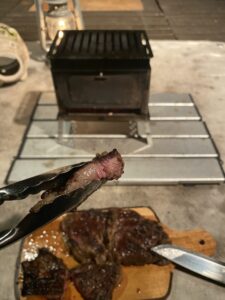 B-6君でデカい肉を焼く