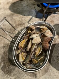 戦闘飯盒で作る酒蒸し