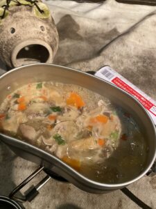 戦闘飯盒弐型で作る豚汁