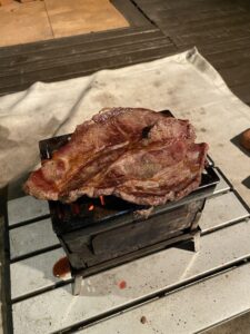 B-6君で焼くステーキ