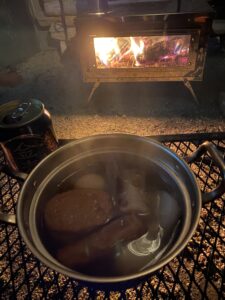 薪ストーブのおでん