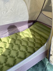 キャンプで使うエアマット