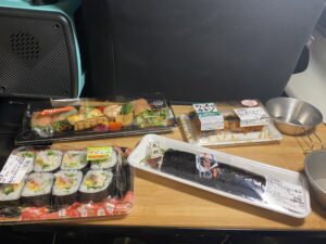 車中泊で使うフィールドラック