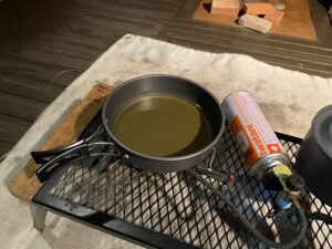 アルミフライパンで揚げ物