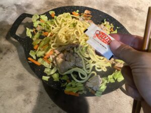 ニンニクを入れる