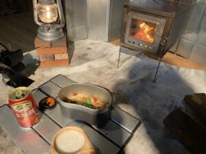 もつ煮込みを食べながら考える