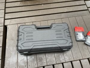 電動チェーンソー