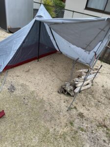 広々使うワンポールテント