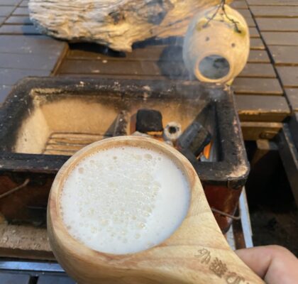 炎を見ながら乾杯