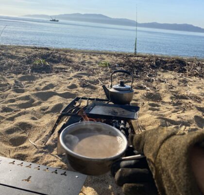 コーヒーを飲む