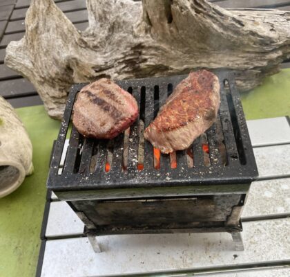 ちょっと焦げた牛肉