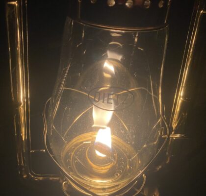 ランタンが灯る