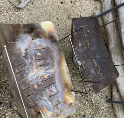 ピコグリルと同じ形の焚火台。このロストルが使えれば購入せずに、素早く焚火ができる。